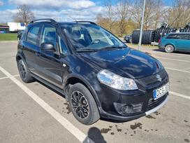 Suzuki SX4, 1.6 l., off-road / crossover