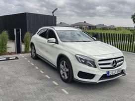 Mercedes-Benz GLA200, 2.0 l., Внедорожник / Кроссовер