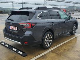Subaru Outback, 2.5 l., universalas