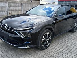 Citroen C5 X, 1.6 l., off-road / crossover