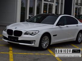 BMW 730, 3.0 l., Седан