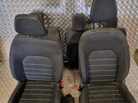 Dacia Duster salono detalės