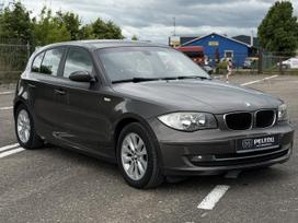 BMW 118, 2.0 l., hatchback