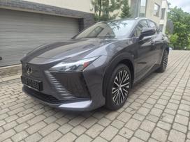 Lexus RZ 450e, 71 kWh, off-road / crossover