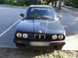 BMW 318, 1.8 l., Седан