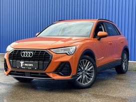 Audi Q3, 1.5 l., Внедорожник / Кроссовер