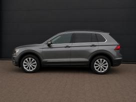 Volkswagen Tiguan, 2.0 l., Внедорожник / Кроссовер