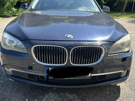 BMW 730, 3.0 l., saloon / sedan