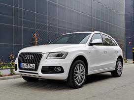 Audi Q5, 2.0 l., off-road / crossover