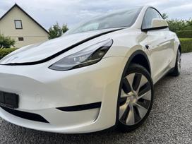 Tesla Model Y, 60 kWh, off-road / crossover