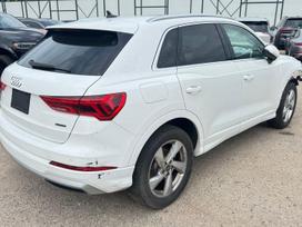 Audi Q3, 2.0 l., Внедорожник / Кроссовер