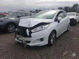 Ford Fiesta Dėl dalių skambinkite 370 601 801