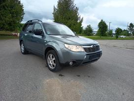 Subaru Forester, 2.0 l., off-road / crossover