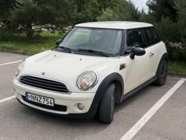 Mini One, 1.4 l., hatchback