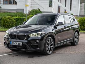 BMW X1, 2.0 l., off-road / crossover