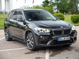 BMW X1, 2.0 l., Внедорожник / Кроссовер