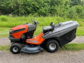 Husqvarna TC142, садовые тракторы