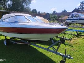 Bayliner Capri, jachtos / kateriai