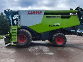 Claas T670, combine harvesters