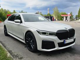 BMW 750, 4.4 l., Седан