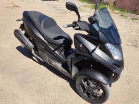 Quadro 350D 320cc, trikes