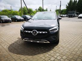 Mercedes-Benz GLA250, 1.3 l., Минивэн