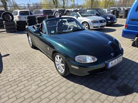 Mazda MX-5, 1.6 l., convertible