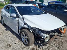 Volvo V40 dalimis. 2026 8 15 pigios dalys