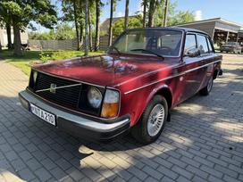 Volvo 244, 2.1 l., sedanas