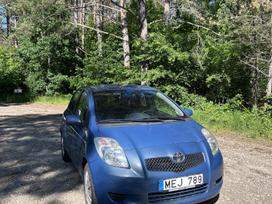 Toyota Yaris, 1.3 l., Хэтчбек