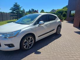 Citroen DS4, 1.6 l., hatchback