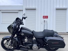 Harley-Davidson Street Glide FLHX 1923cc, чопперы / круизеры / custom