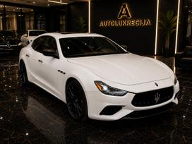Maserati Ghibli, 3.0 l., Седан