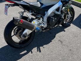 Aprilia Tuono 1100cc, street / классические