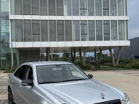 Mercedes-benz E320, 3.0 l., sedanas