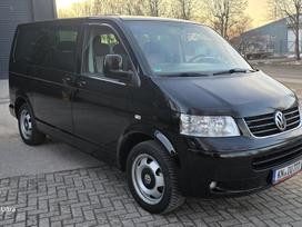 Volkswagen Multivan rezerves daļās. Dalimis yra keli variantai