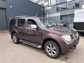 Nissan Pathfinder, 2.5 l., Внедорожник / Кроссовер