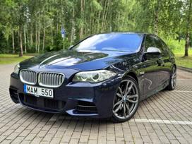 Bmw M550, 3.0 l., sedanas