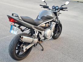 Suzuki GSF (Bandit) 656cc, street / klasikiniai