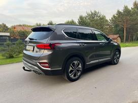 Hyundai Santa Fe, 2.2 l., off-road / crossover