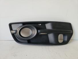 Audi Q5, 8R0 807 682D, радиаторная решётка