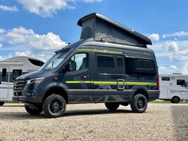 Hymer Grand Canyon Cross Over, campers