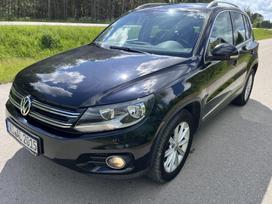 Volkswagen Tiguan, 2.0 l., Внедорожник / Кроссовер