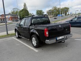 Nissan Navara, 2.5 l., pikapas
