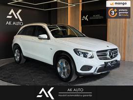 Mercedes-Benz GLC350, 2.0 l., off-road / crossover