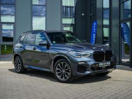 BMW X5, 3.0 l., off-road / crossover