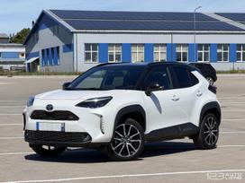 Toyota Yaris Cross, 1.5 l., Внедорожник / Кроссовер