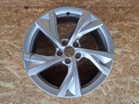 Audi A4, 8W0601025EJ, Cen31831