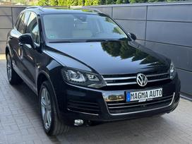 Volkswagen Touareg, 3.0 l., Внедорожник / Кроссовер