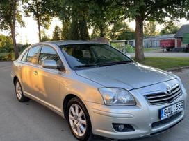 Toyota Avensis, 2.0 l., hečbekas